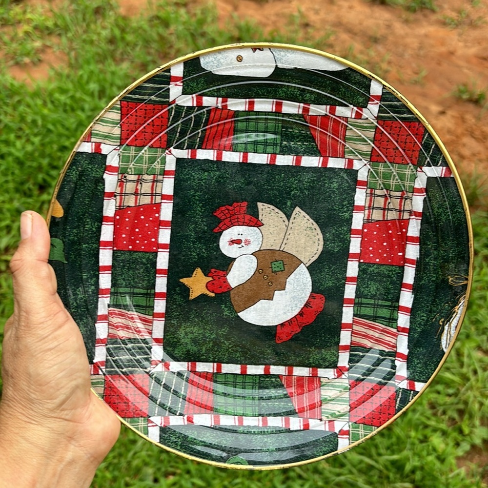 VINTAGE CHRISTMAS PLATE (1 PLATE)